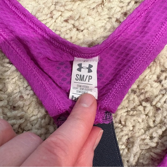 Size Small Running Tanks - Picture 2 of 4